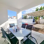 빌라 With Private Pool And Bbq 라르나카